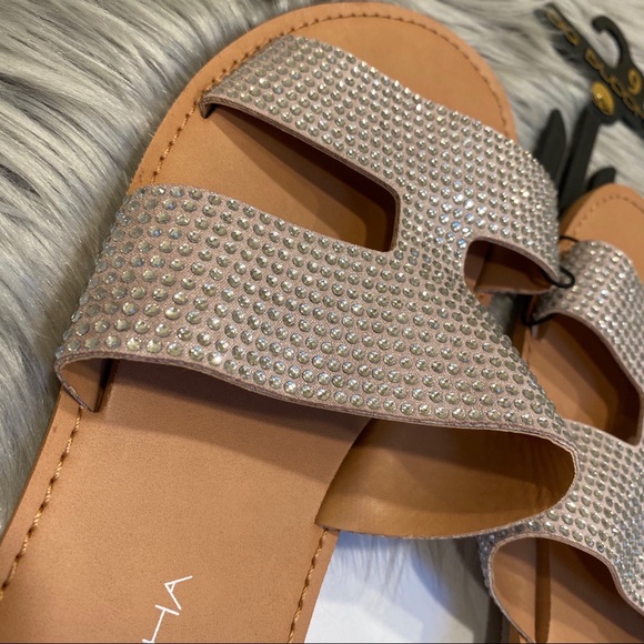❌SOLD❌ Big Buddha | Rhinestone Sandals - Picture 3 of 5